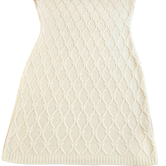 Calvin Klein Cream Cable Sweater Mini Dress High button Turtleneck Great Conditi - Picture 7 of 9